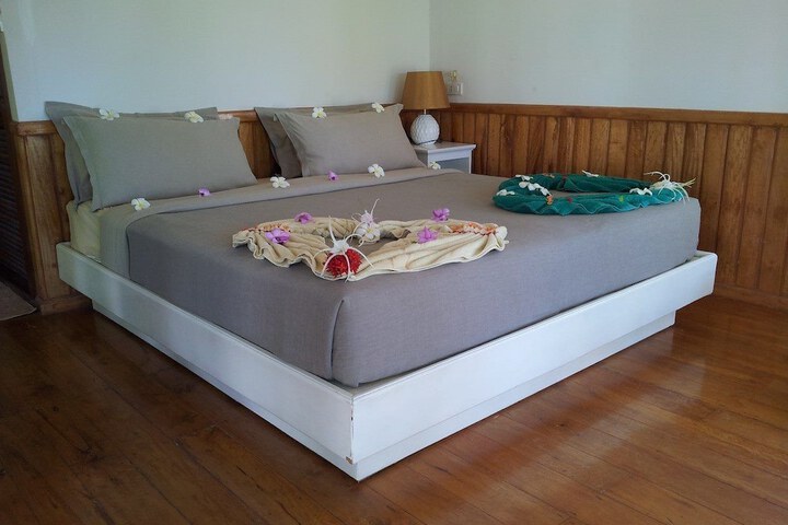 Room 5 of 61