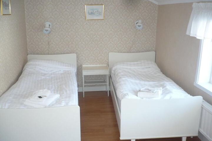 Room 17 of 63