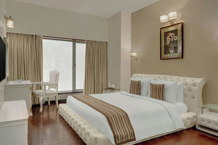 Room 14 of 63