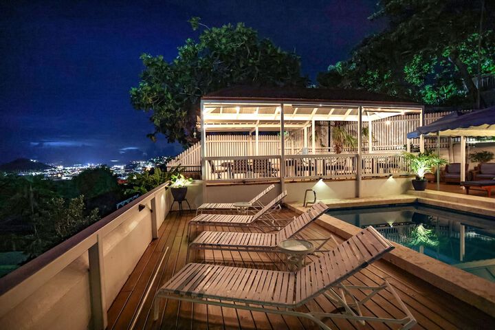Sundeck 49 of 59