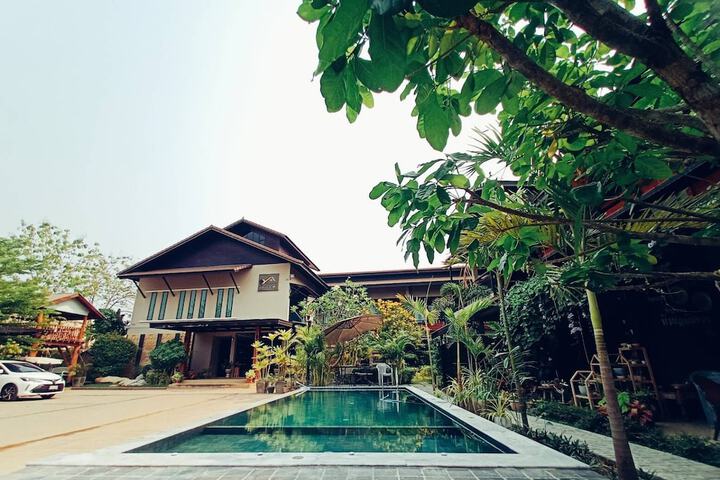 Hotel 50 of 58