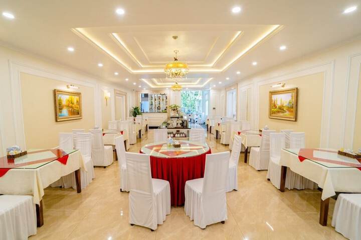 Restaurants