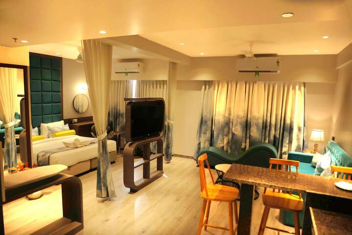 Room 38 of 58