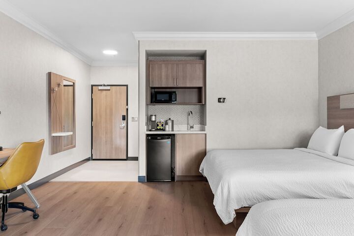 Room 29 of 85