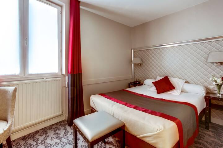 Room 17 of 50