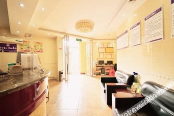 Hotel Interior 4 of 17