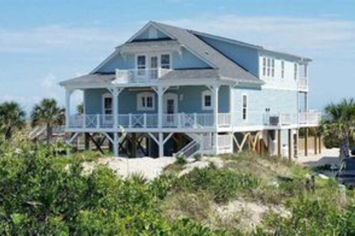 Image of Nothing Could Be Finer 6 Br Home