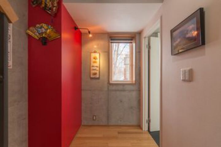 Ballroom/Hall 15 of 27