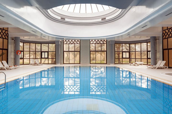 Hotel Pool