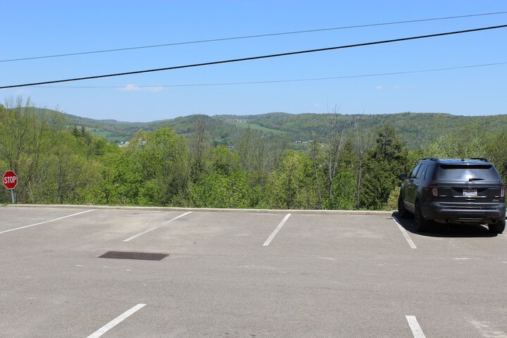 Property Grounds 27 of 32