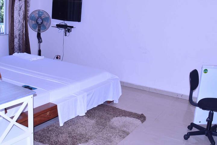 Room 44 of 78