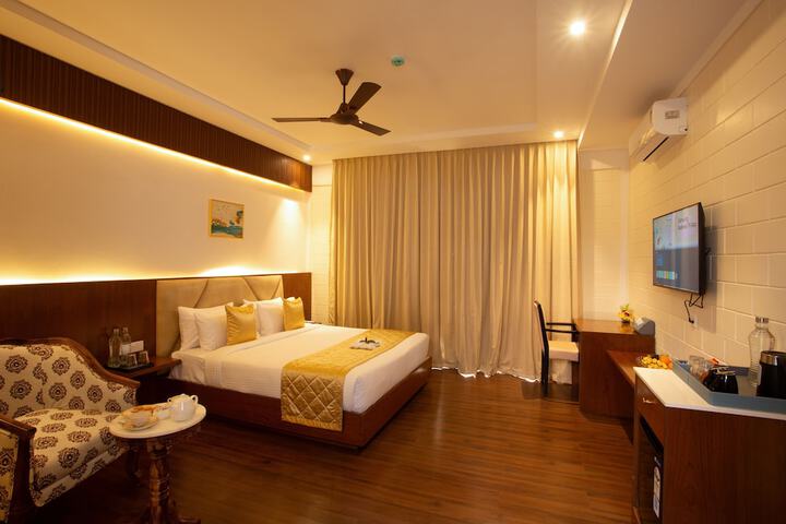 Room 15 of 84