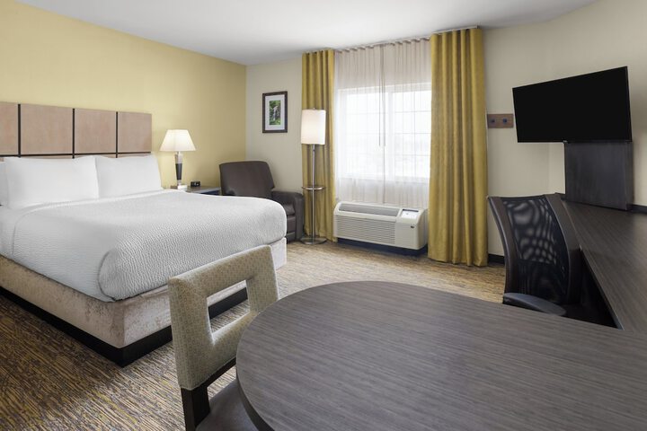 Room 14 of 39