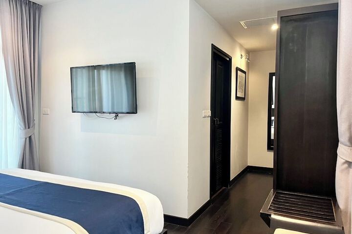 Room 22 of 80