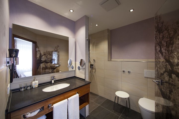Clean Restrooms