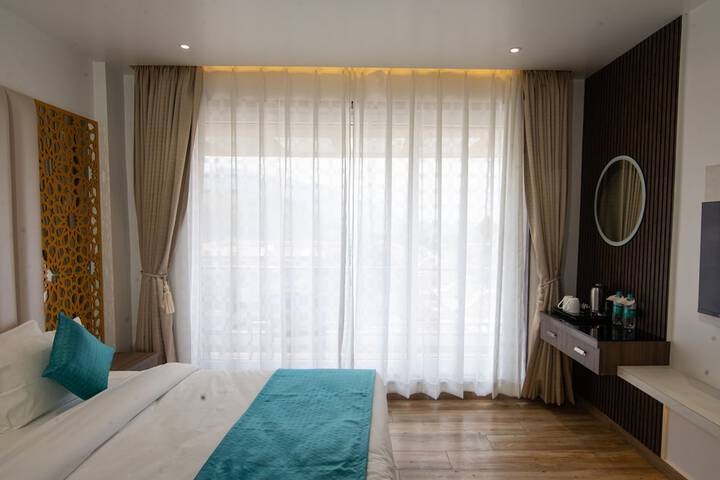 Room 19 of 45