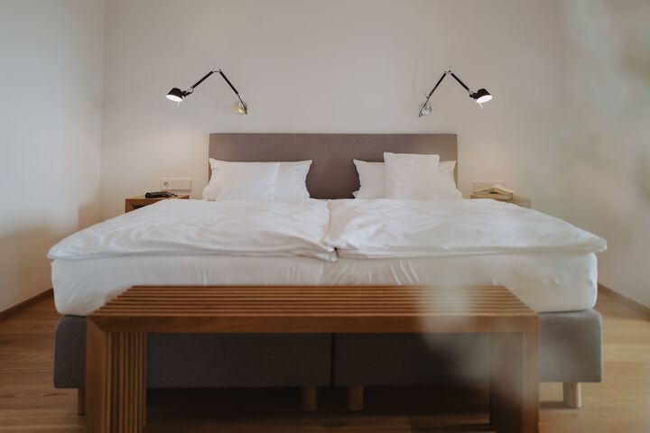 Room 40 of 395