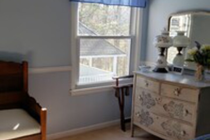 Room 26 of 32