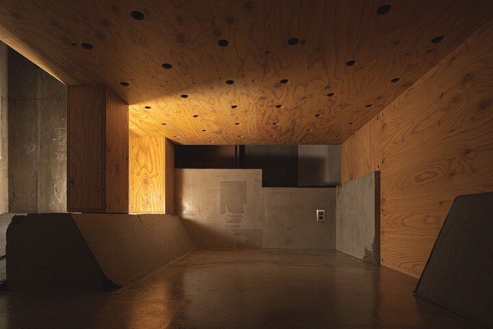 Room 15 of 57