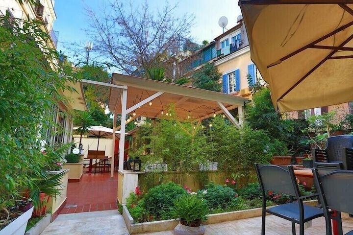 Terrace/Patio 18 of 19