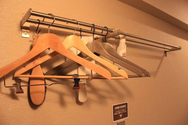 Room 3 of 20