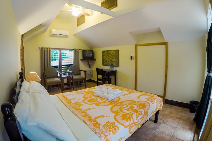 Room 6 of 258