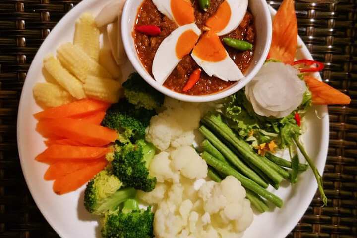 Dining 70 of 113