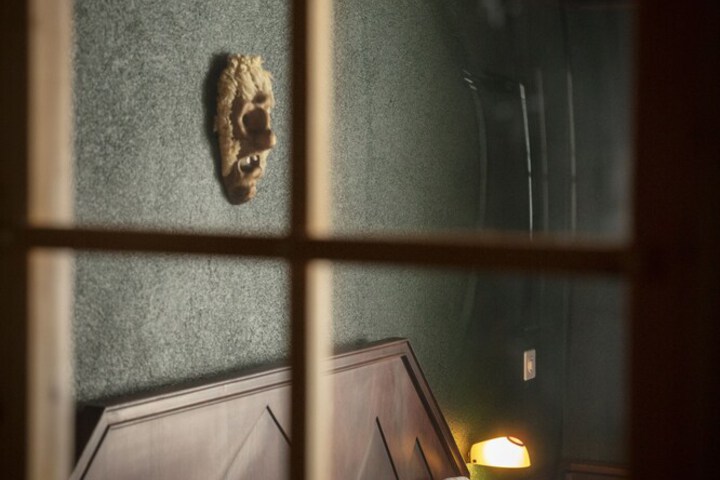 Room 14 of 33