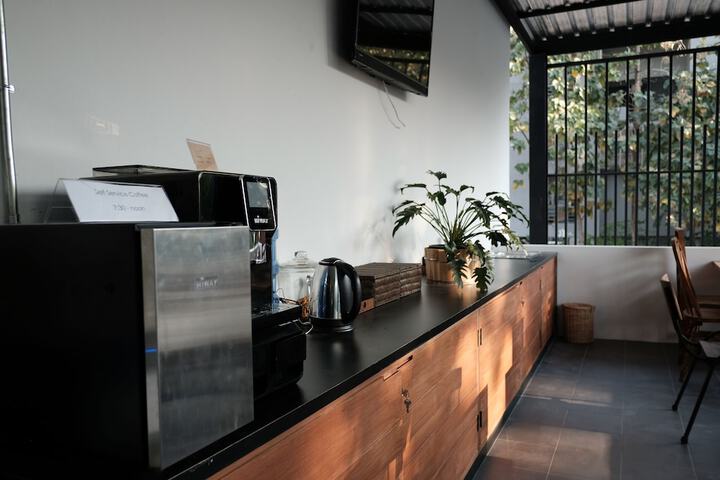 Breakfast/Coffee Service 40 of 70
