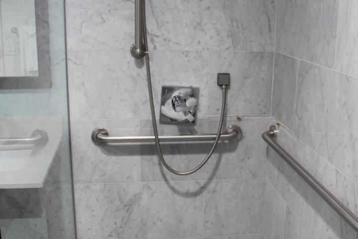 Bathroom shower
