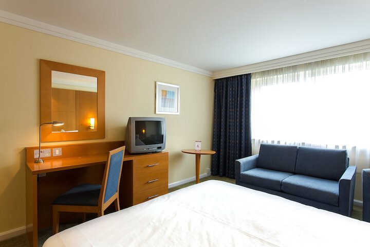 Room 7 of 54