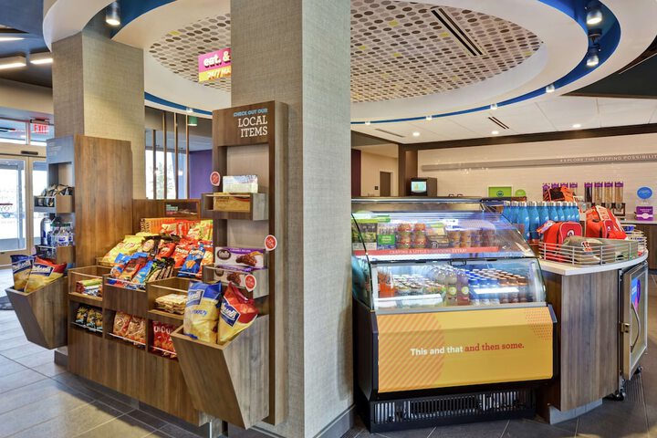 Snack bar