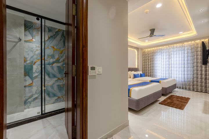 Room 46 of 129