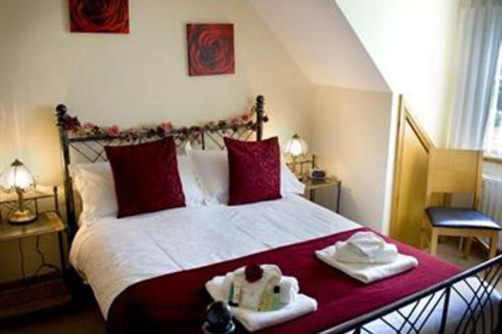 Room 10 of 22