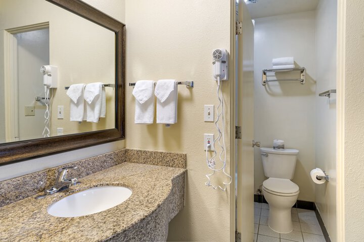 Room 14 of 48