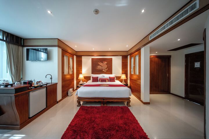 Room 71 of 178