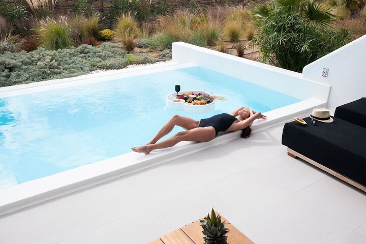 Pool 30 of 48