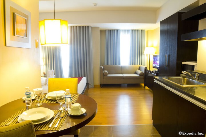 Room 14 of 35