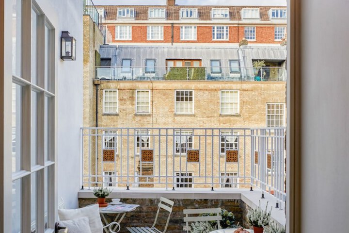 Terrace/Patio 85 of 87