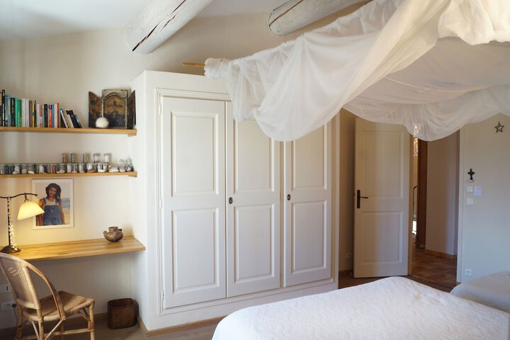 Room 13 of 79
