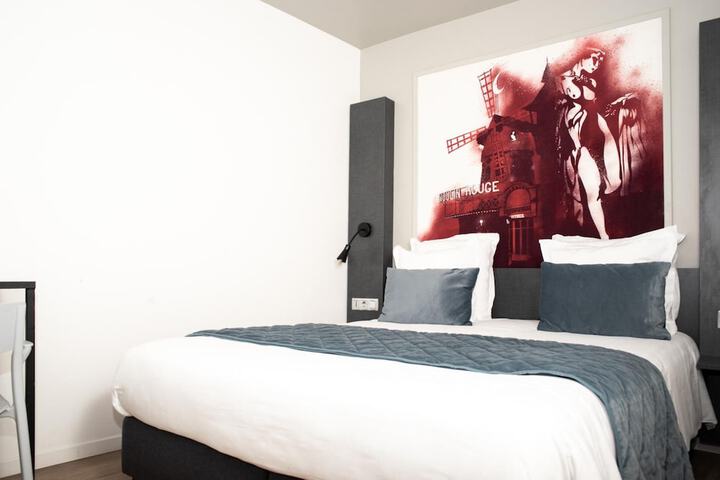 Room 20 of 49