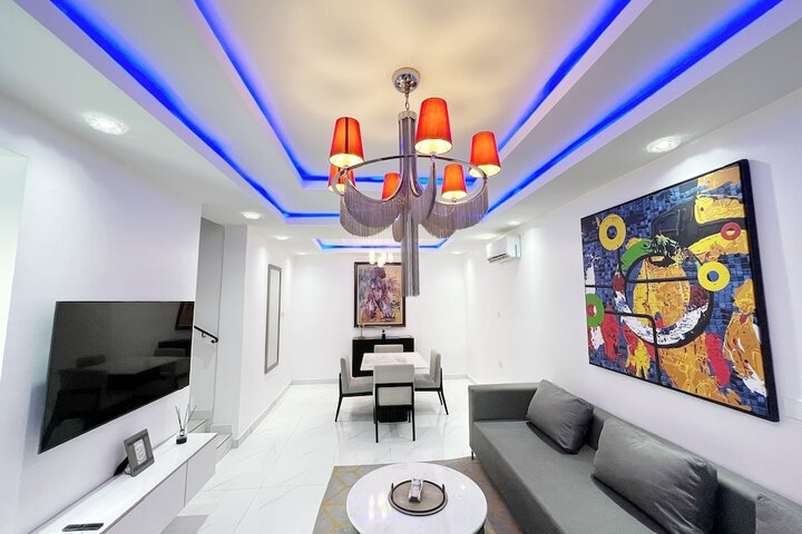 Room 15 of 68
