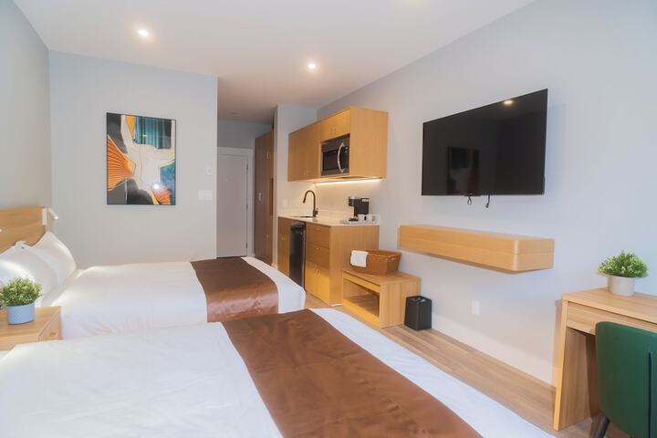 Room 9 of 46