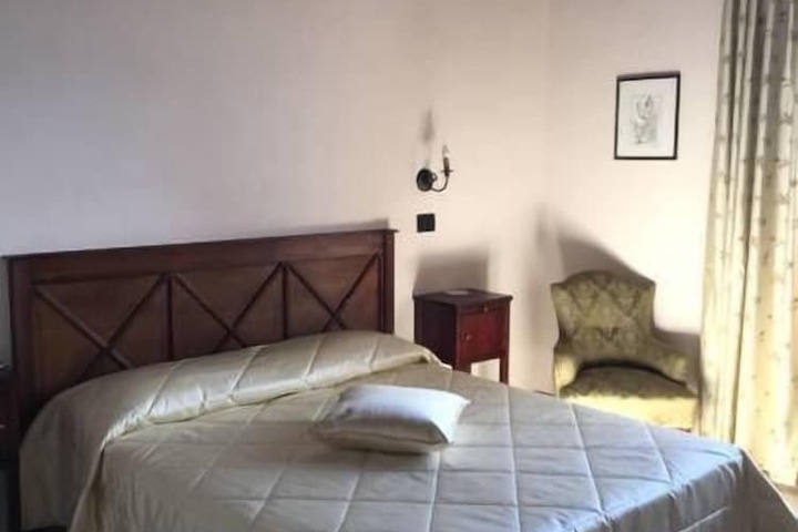 Room 13 of 62
