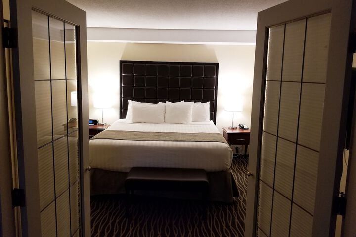 Room 13 of 112