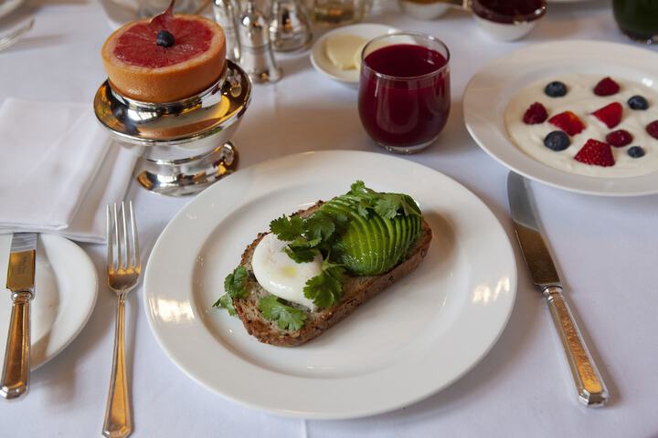 Breakfast/Coffee Service 82 of 107