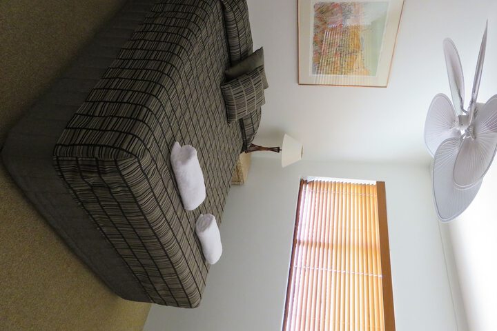 Room 7 of 69