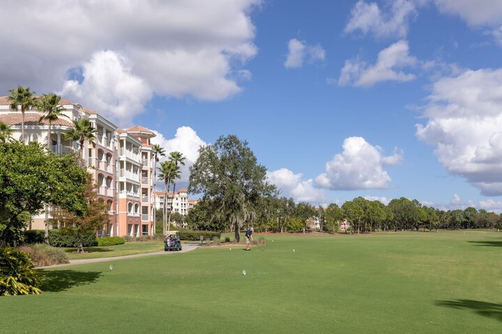 Golf cart