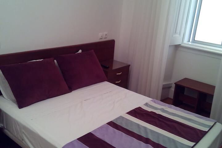 Room 11 of 46