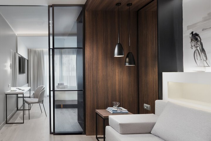 Room 22 of 52